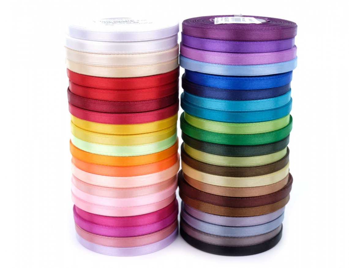 Stuha atlasová šíře 18mm návin 27m
