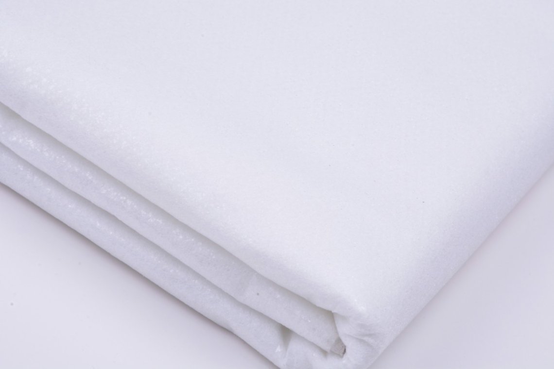 Vlizelín nažehlovací 50g/m rozměr 100x90cm