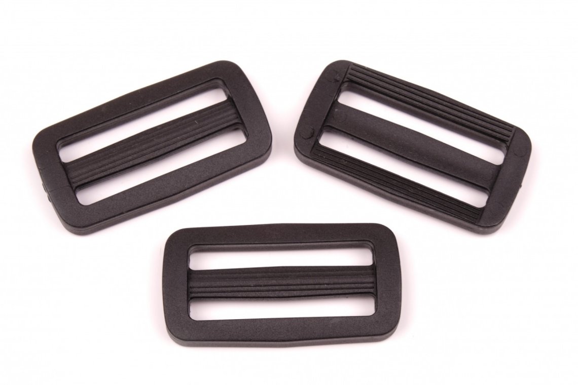 Spona průvlečná zkracovač šíře 4cm