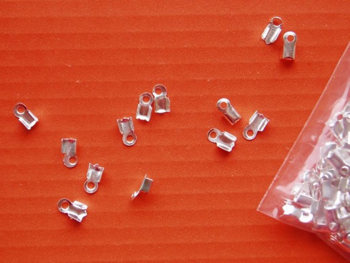 Ukončení 2mm bílé stříbro