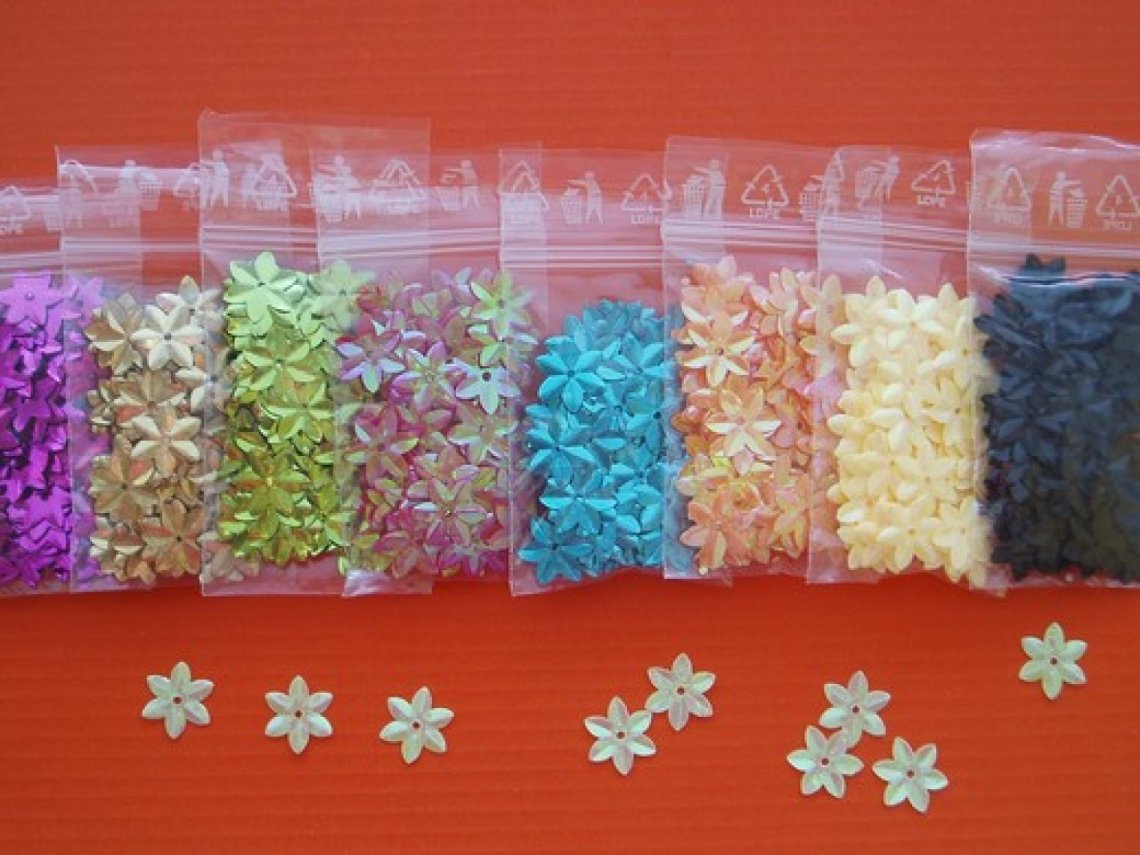 Flitry sypané 734 vel.14mm balení 3g