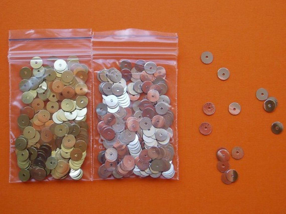 Flitry sypané 717 vel.6mm, balení 3g hladké