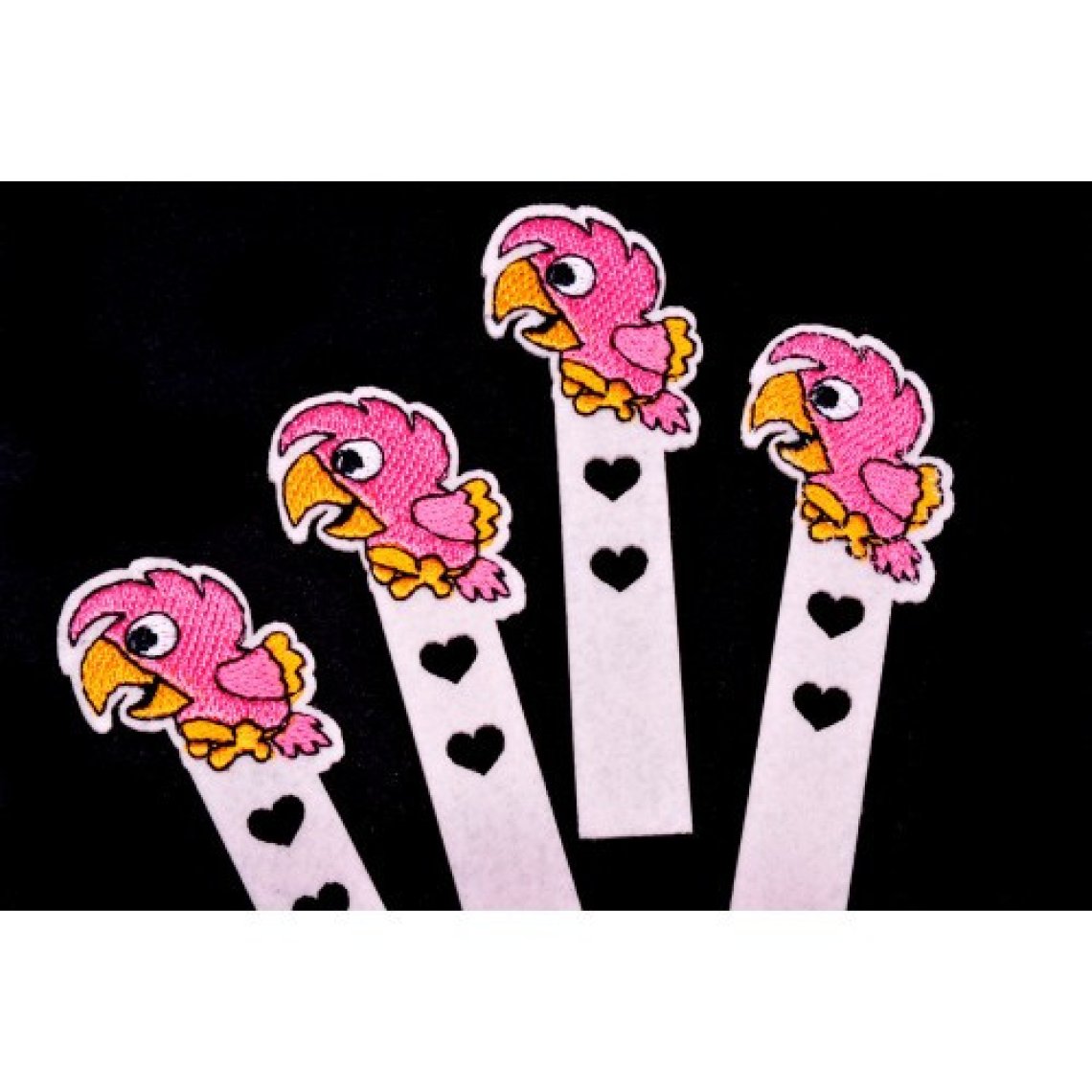 Aplikace nažehlovací 174 papoušek vel.3x9cm