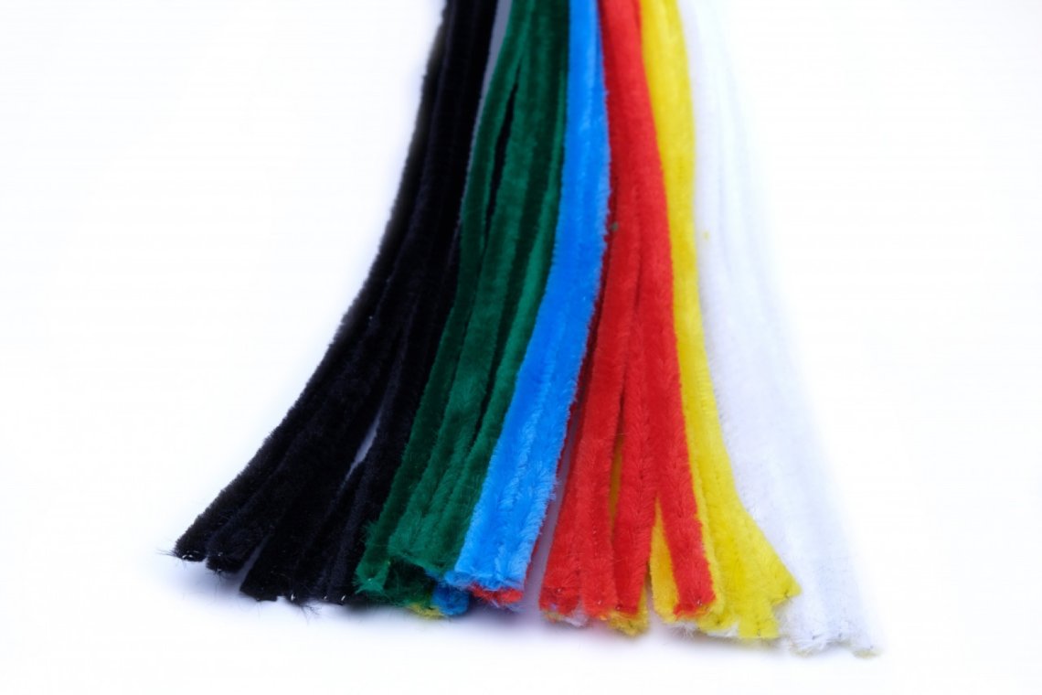 Chlupatý dekorativní drátek délka 30cm