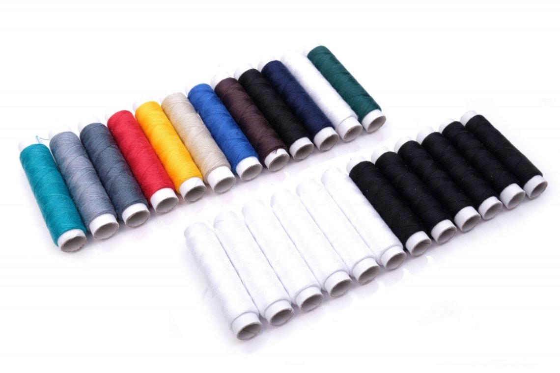 Nitě polyesterové PES 40/2 návin 45m